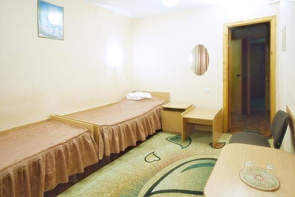 Profssoyuzny Hotel Chernihiv Room photo