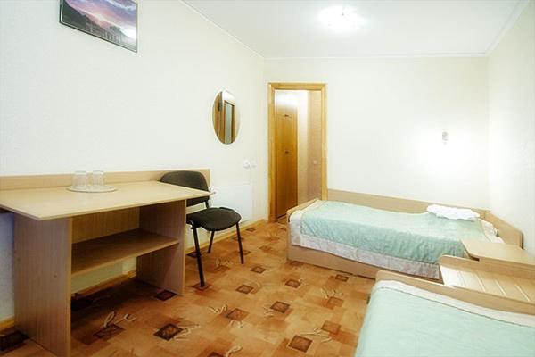 Profssoyuzny Hotel Chernihiv Exterior photo