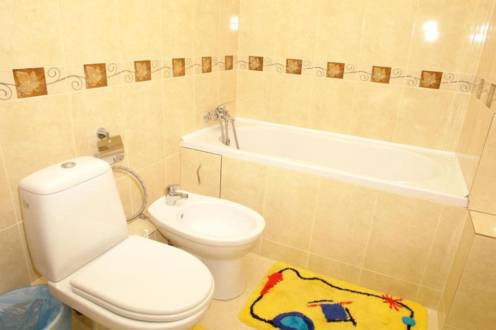 Profssoyuzny Hotel Chernihiv Room photo